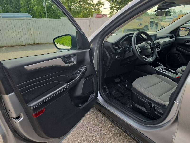 2021 Ford Escape S