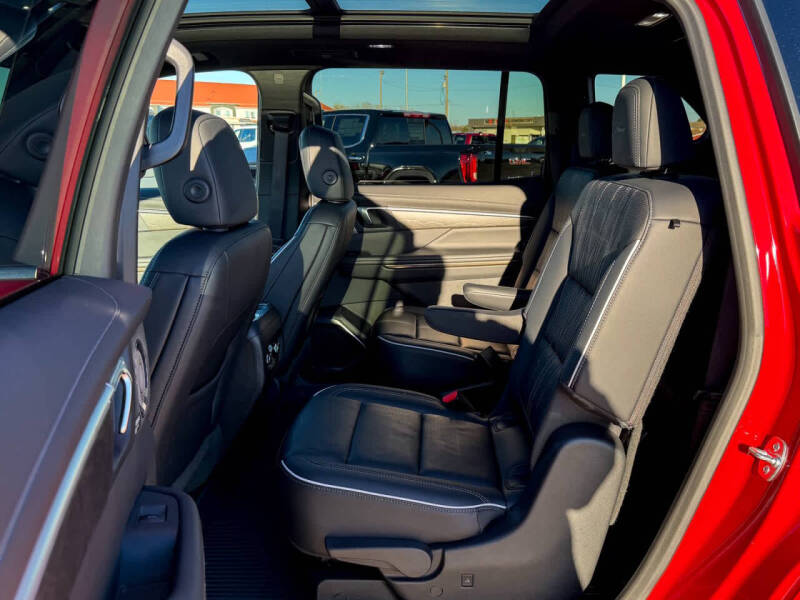 2025 Buick Enclave Avenir