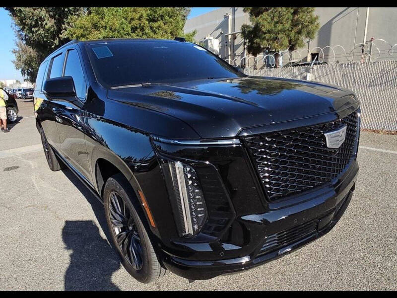 2025 Cadillac Escalade ESV Sport