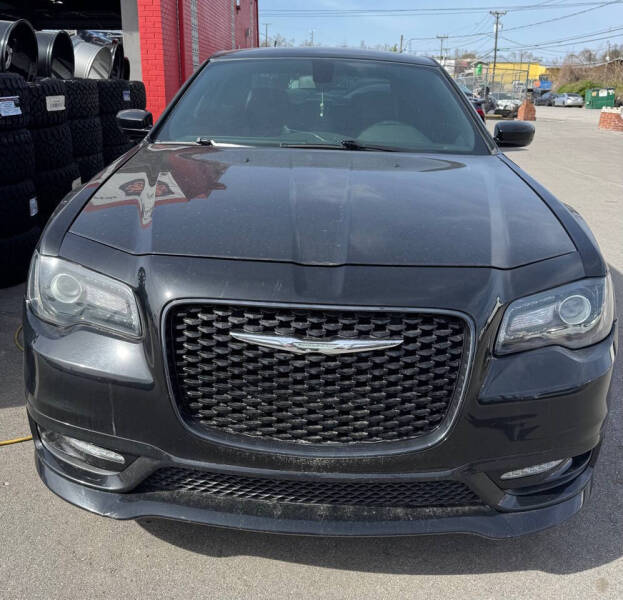 2019 Chrysler 300 S