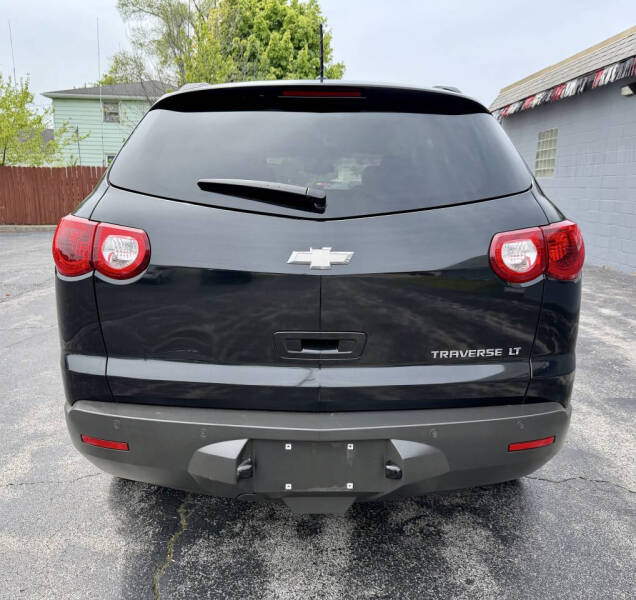 2011 Chevrolet Traverse LT