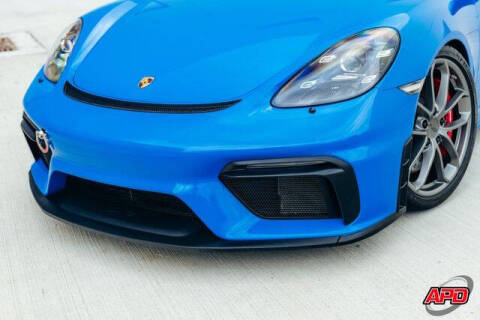 2022 Porsche 718 Cayman GT4
