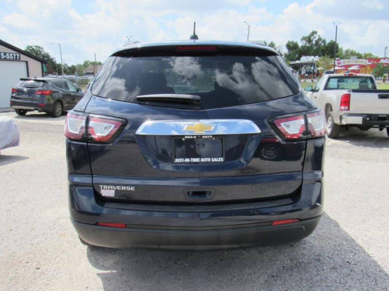 2017 Chevrolet Traverse LS