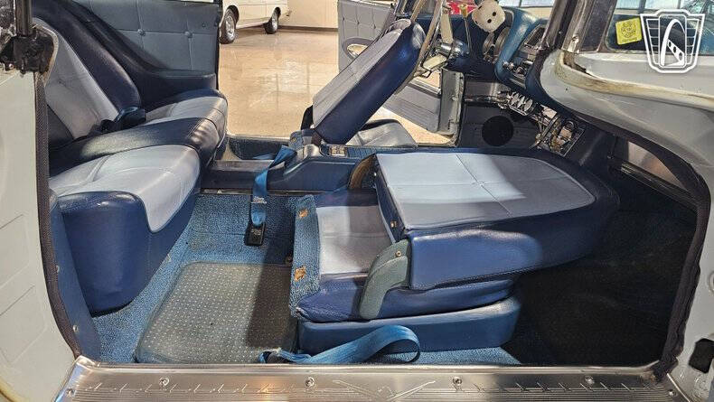 1960 Ford Thunderbird