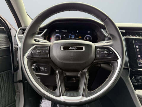 2023 Jeep Grand Cherokee Laredo