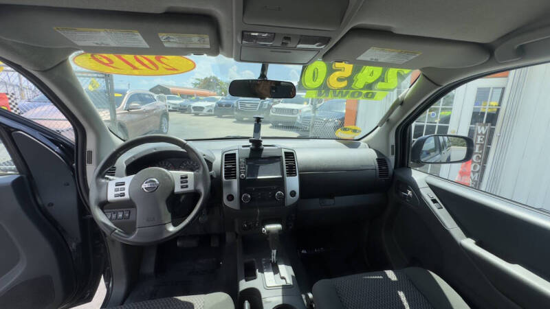 2019 Nissan Frontier SV V6