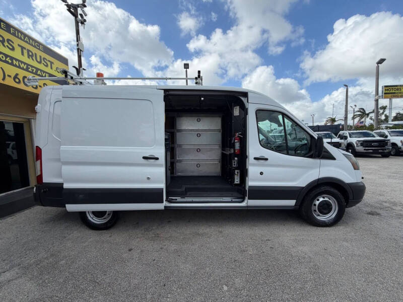 2015 Ford Transit 150