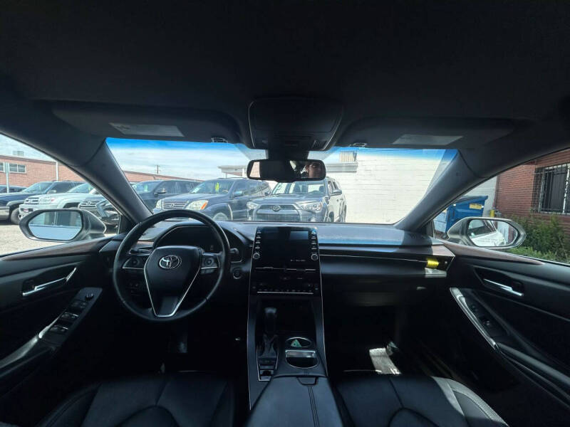 2021 Toyota Avalon XLE