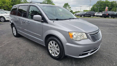 2014 Chrysler Town and Country Touring