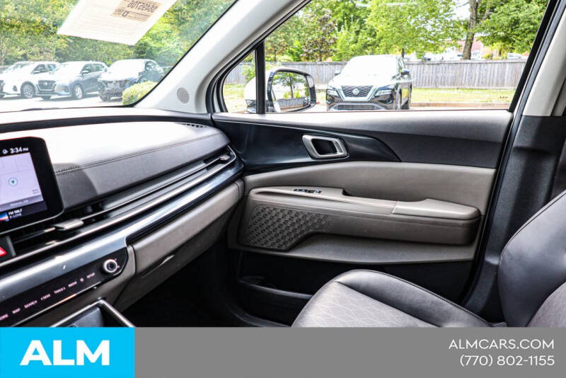 2025 Kia Carnival LXS