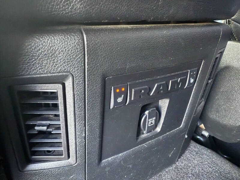 2017 RAM 1500 Laramie