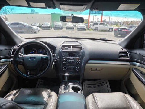 2017 Ford Explorer