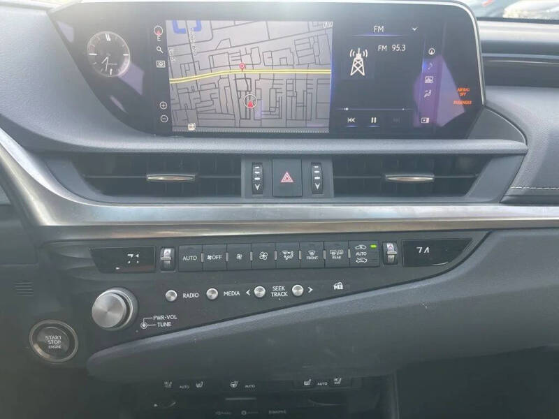 2021 Lexus ES 250