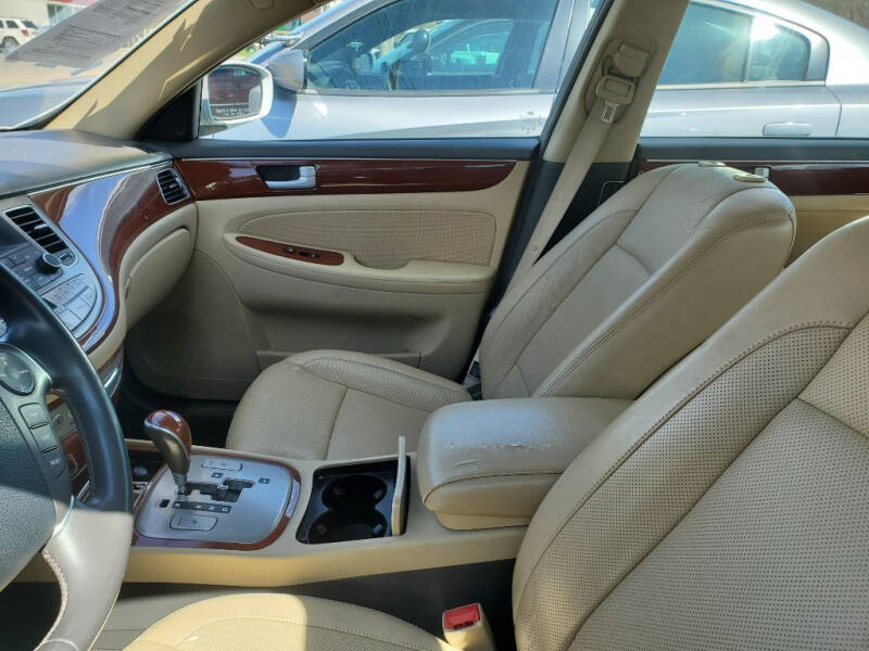 2013 Hyundai Genesis 3.8L