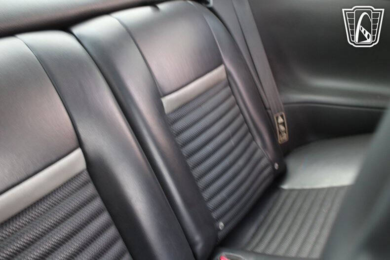 2003 Ford Mustang Mach 1 Premium