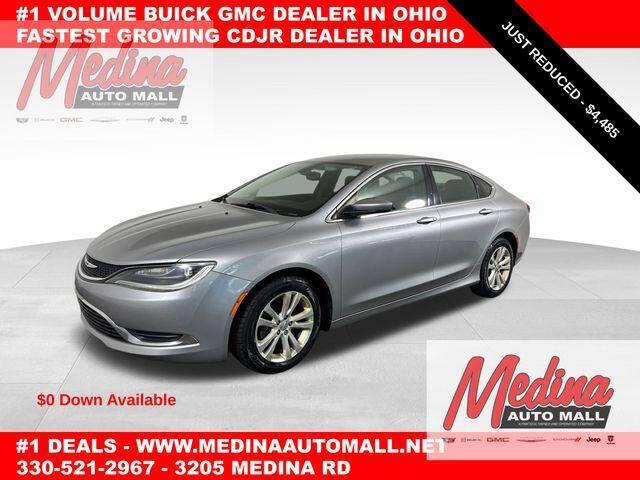 2015 Chrysler 200 Limited's photo