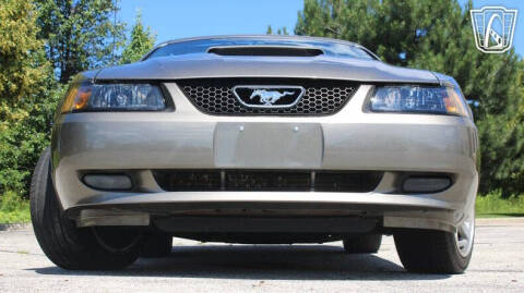2002 Ford Mustang GT Deluxe