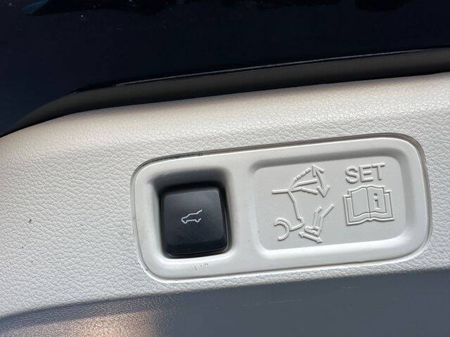 2023 Lincoln Navigator Black Label
