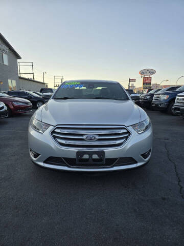 2017 Ford Taurus Limited