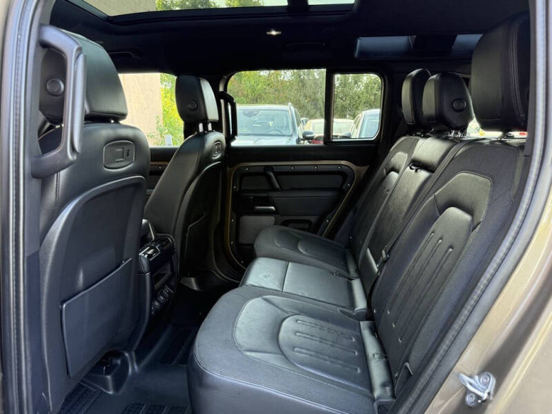 2021 Land Rover Defender 110 S