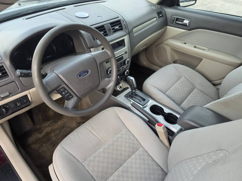 2011 Ford Fusion S