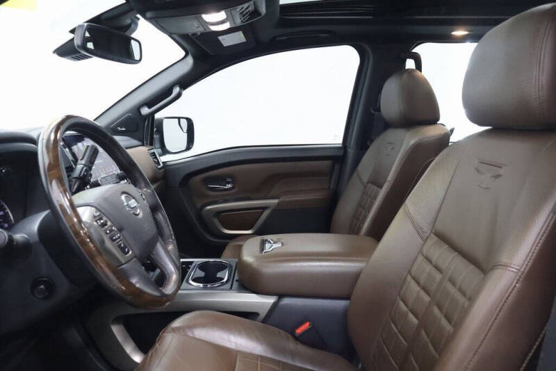 2021 Nissan Titan Platinum Reserve