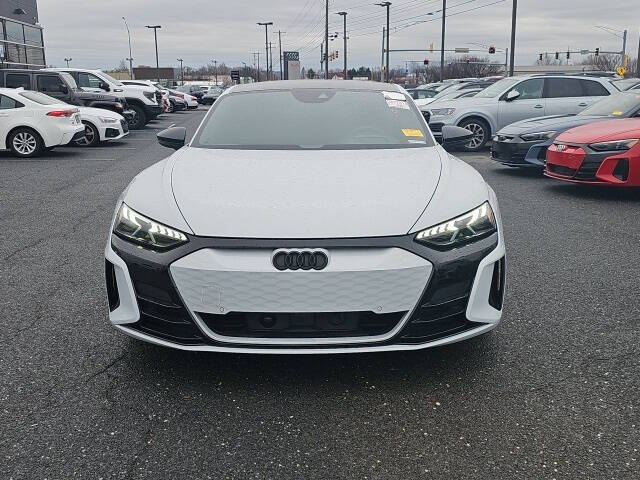 2023 Audi e-tron GT quattro Premium Plus