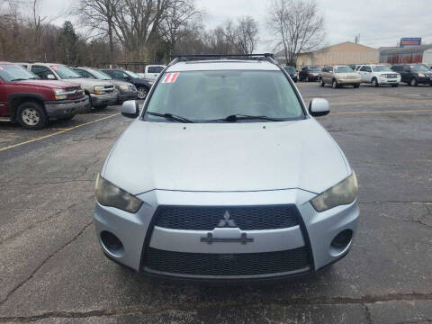2011 Mitsubishi Outlander ES