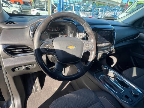 2020 Chevrolet Traverse LT Cloth