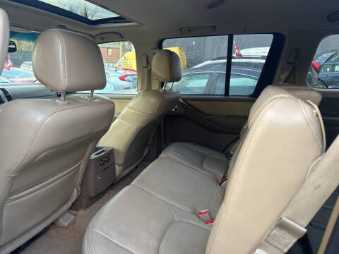 2007 Nissan Pathfinder SE