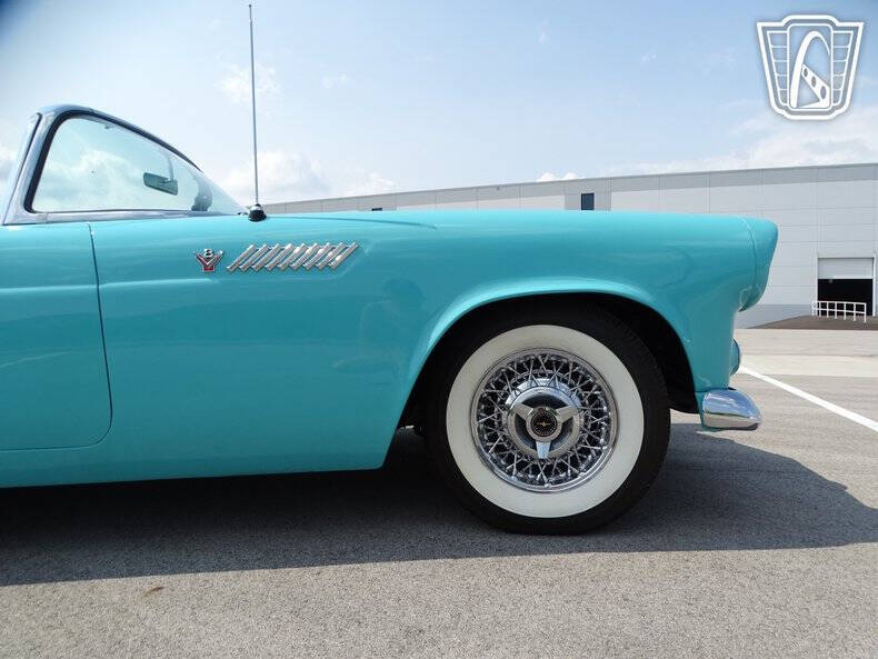 1955 Ford Thunderbird