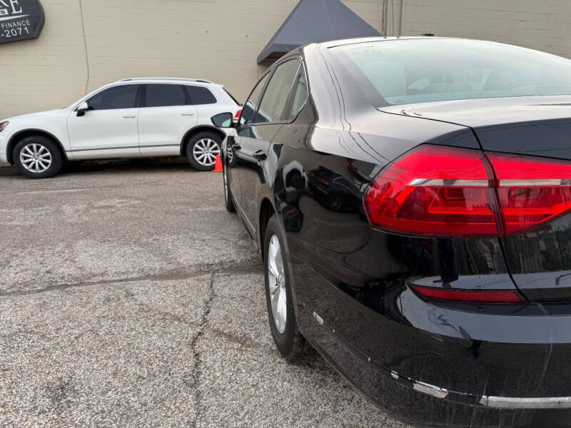 2016 Volkswagen Passat 1.8T S