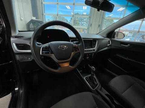2019 Hyundai Accent SE
