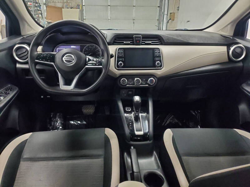 2021 Nissan Versa SV