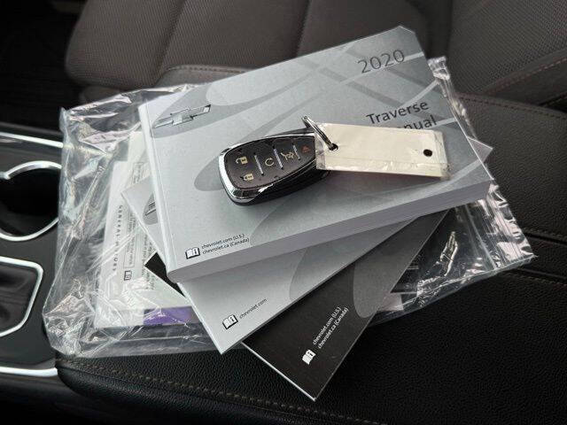 2020 Chevrolet Traverse LT Cloth