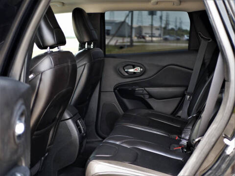 2019 Jeep Cherokee Altitude