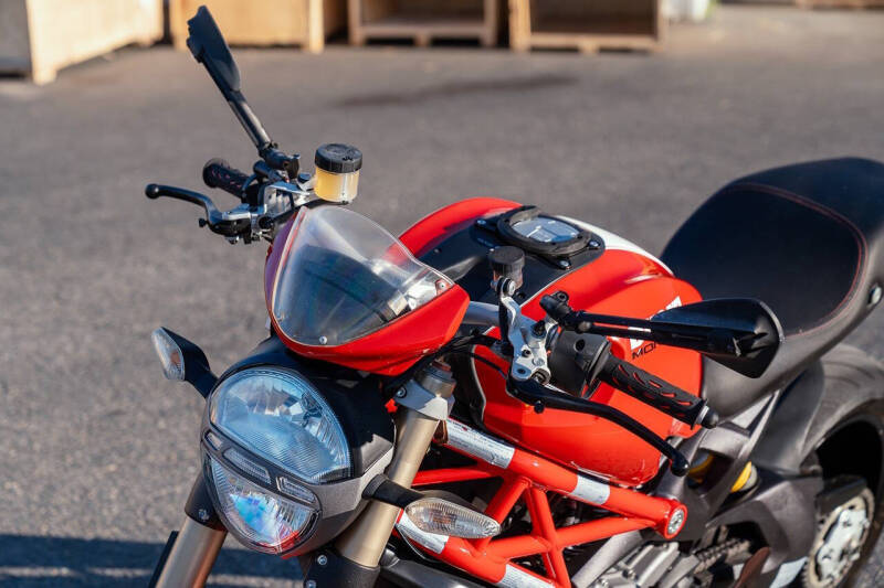 2013 Ducati Monster 1100 EVO