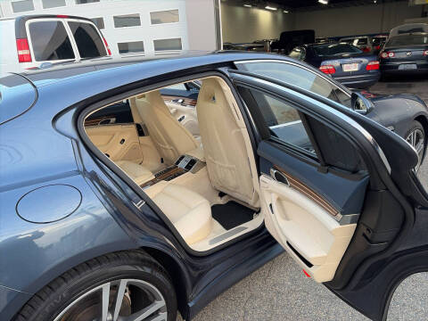 2012 Porsche Panamera 4S