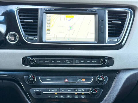 2016 Kia Sedona Limited