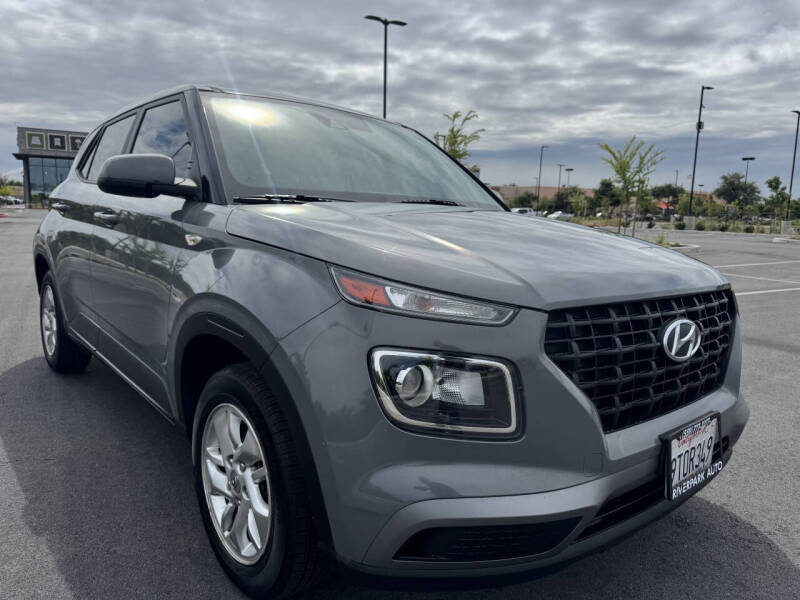 2021 Hyundai Venue SE