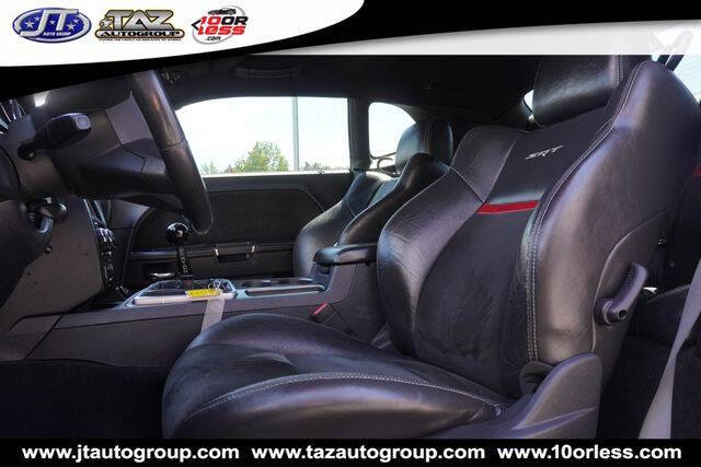 2010 Dodge Challenger SRT8