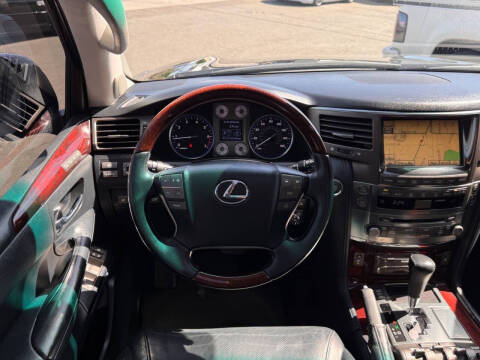 2011 Lexus LX 570
