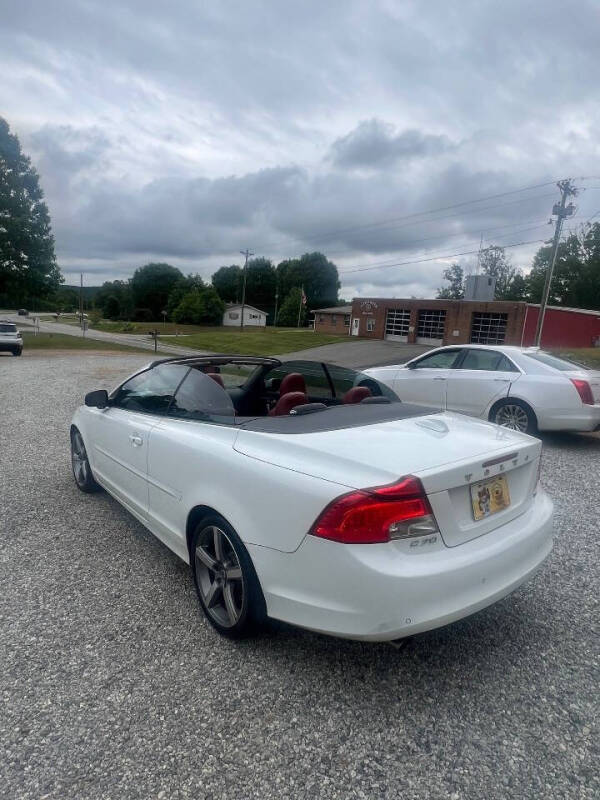 2011 Volvo C70 T5