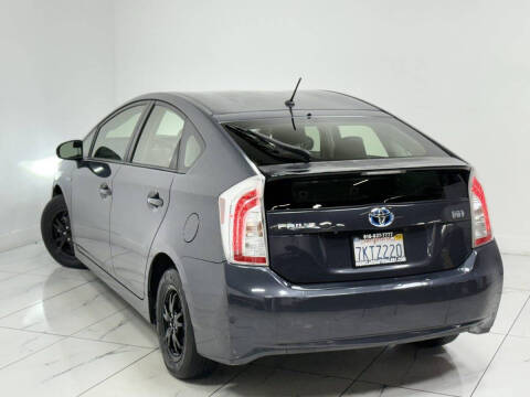 2015 Toyota Prius Three