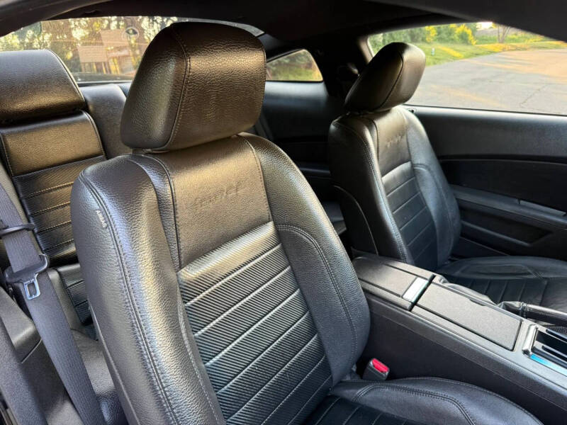 2011 Ford Mustang GT Premium
