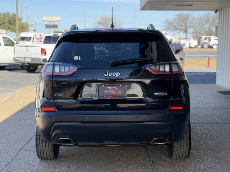 2021 Jeep Cherokee Latitude Lux