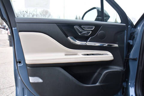 2026 Lincoln Corsair Premiere