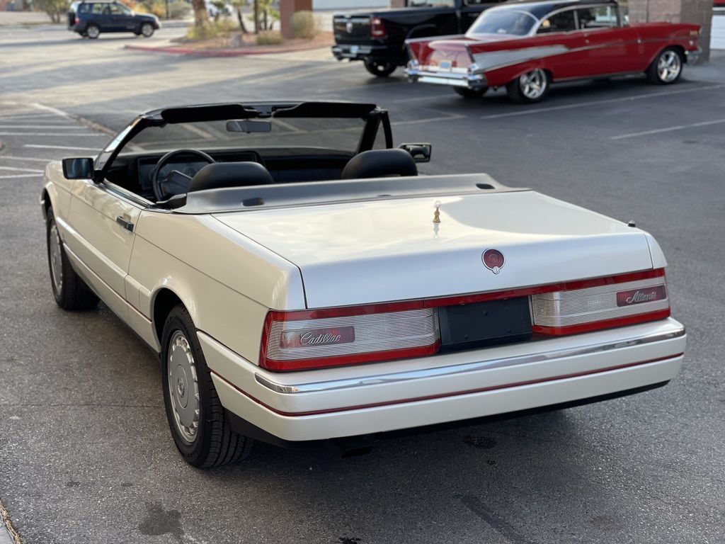 1991 Cadillac Allante 7