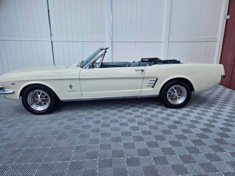 1966 Ford Mustang