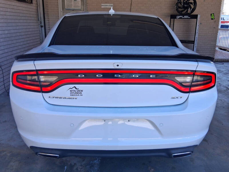 2018 Dodge Charger SXT Plus